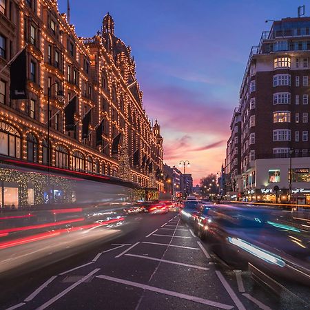 Modern Knightsbridge Apartment With Balcony Overlooking Harrods Prime Location London Exterior photo